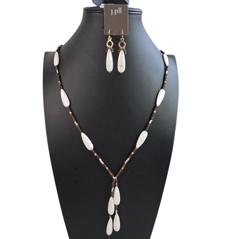 J Jill Mother of Pearl Necklace and Earring Set White Wood Bead Boho Coastal New - Picture 2 of 9
